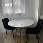 Apartment Jolie Centre *
